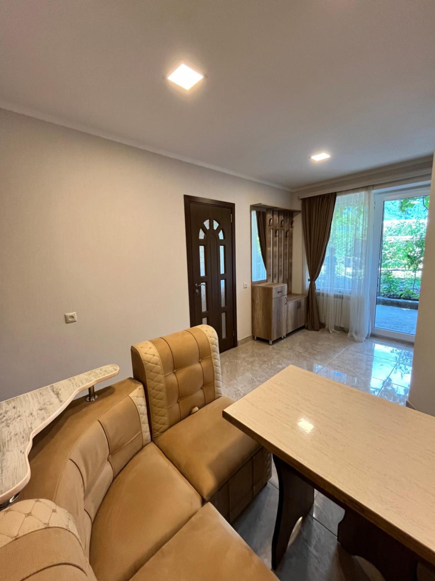 Green Park Guest House Dilijan Exterior foto